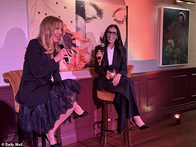 اختلطت مع الضيوف قبل مناقشة ابنة غولدي هاون