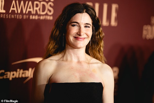 يجري هان، 52 عامًا، محادثات مع الاستوديو للعب دور الشرير الماكر الذي حاول امتصاص الشباب من خلال شعر رابونزيل. الصورة الشهر الماضي في لوس أنجلوس