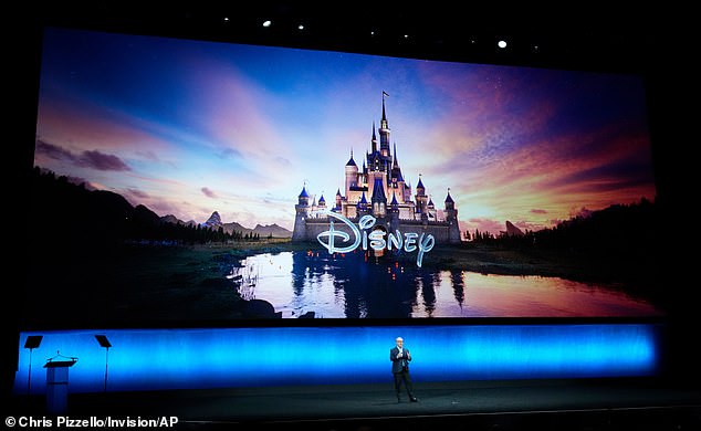 الرئيس المشارك لشركة ديزني آلان بيرجمان شوهد خلال العرض التقديمي للشركة في CinemaCon 2024 في لاس فيغاس