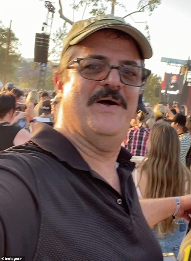 يتذكر خلال الحلقة: 