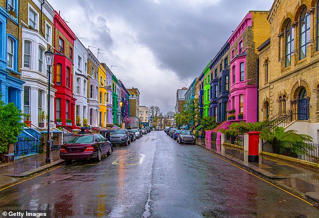 بميزانية تصل إلى 5 ملايين جنيه إسترليني لإنفاقها، تبحث المغنية عن منزل جديد فخم في أرضها القديمة (في الصورة)، بالإضافة إلى منطقة المشاهير سيئة السمعة في بريمروز هيل.