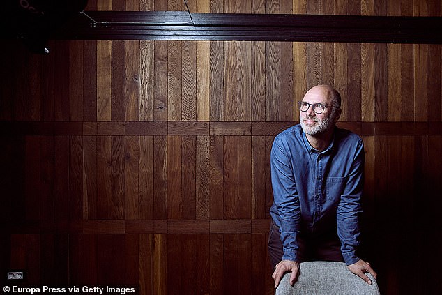 وعن صراعه مع متلازمة المحتال، قال: 