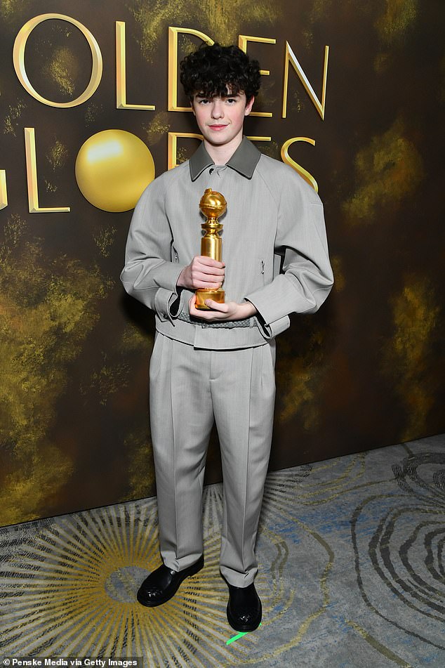 شكر أوين المشاركين في برنامج 