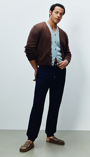 انضم مينوغ وويلسون إلى الممثل داريل ماكورماك...