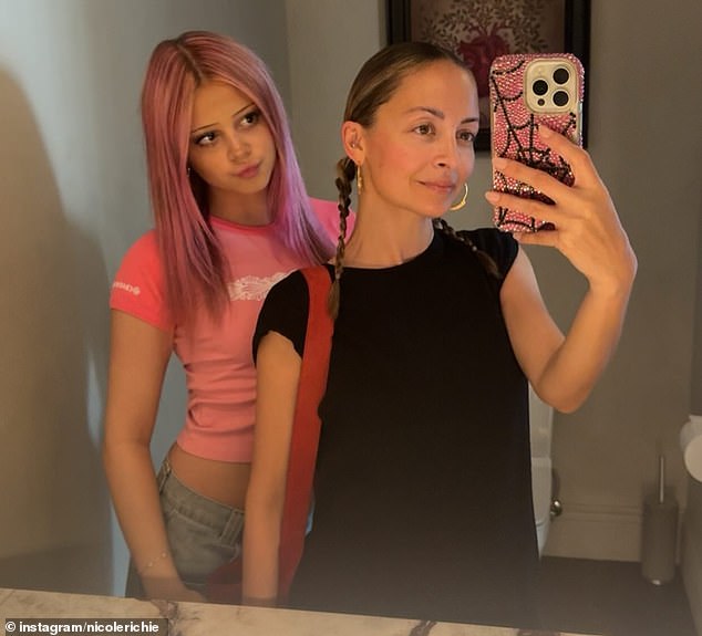 وقالت ريتشي لمجلة People يوم الأربعاء: 