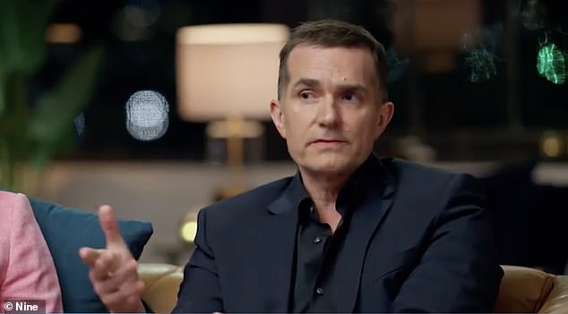 وقال جون أيكن، خبير العلاقات، لصحيفة ديلي ميل يوم الثلاثاء: 