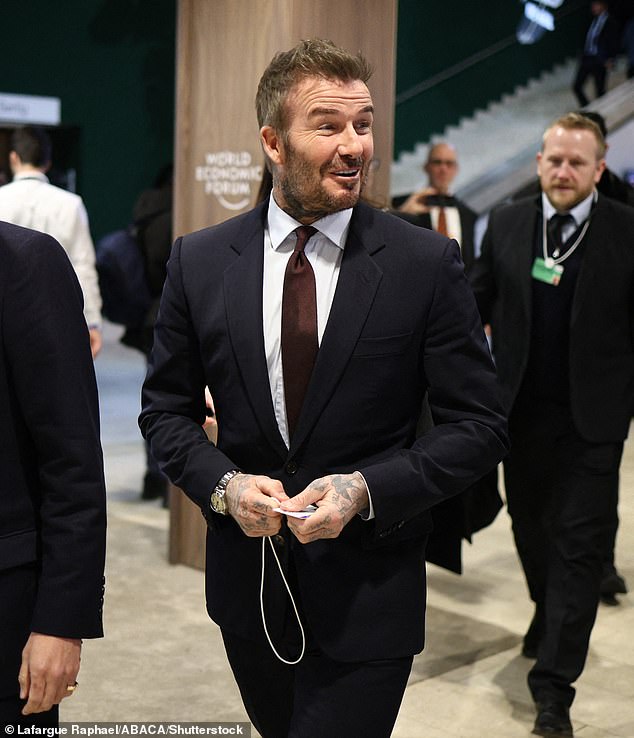 يوم الثلاثاء، كسر السير ديفيد صمته بعد ادعاءات ابنه المفاجئة أثناء ظهوره في المنتدى الاقتصادي العالمي في دافوس بسويسرا.