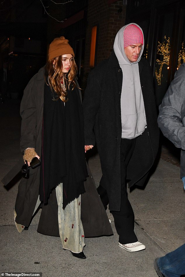 انتقل تاتوم منذ ذلك الحين مع عارضة الأزياء الأسترالية وصاحبة العلامة التجارية للأزياء إنكا ويليامز. الصورة هذا الاسبوع