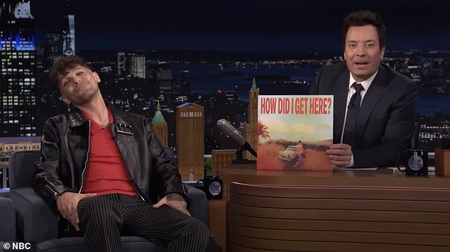 وبينما كان يروج للرقم القياسي، ظهر لويس في برنامج The Tonight Show بطولة جيمي فالون في نيويورك يوم الخميس