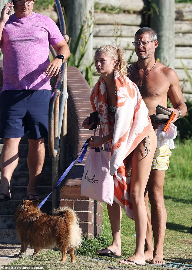 علاقته الأكثر أهمية حتى الآن كانت مع شارلوت كوكلين، التي قيل إنه خطبها لمدة خمس سنوات قبل أن تحزم حقائبها وتعود إلى باريس في عام 2021.