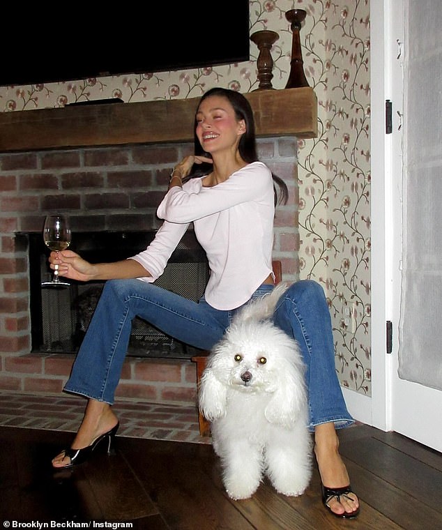 شارك بروكلين مقطع فيديو لأبرز الأحداث من رحلته في غضون ساعات من قيام عائلته بوضع جبهة موحدة في أول حدث عام لهم منذ أن شن هجومه العنيف