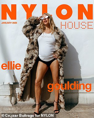 المقابلة الكاملة متاحة للقراءة في العدد الأخير من NYLON، الذي صدر الآن