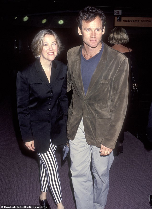 وقعت الممثلة الكندية الموهوبة في حب زوجها بو ويلش في أواخر الثمانينات أثناء تصوير أحد الأفلام الشهيرة. شوهد في عام 1993