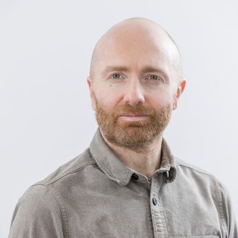 الصورة الرمزية للمؤلف