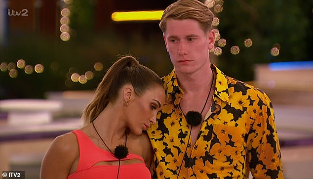 صورة ويل وجيسي في جزيرة الحب 2023