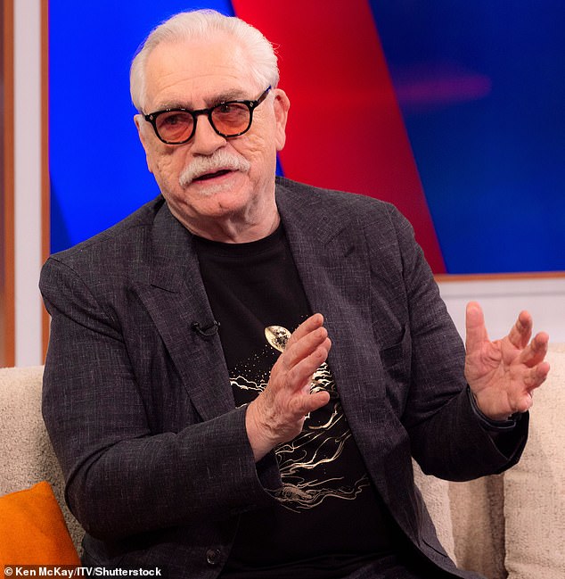 قال بريان كوكس - الذي يلعب دور بطريرك الإعلام القاسي لوجان روي - إن شخصيته قُتلت 