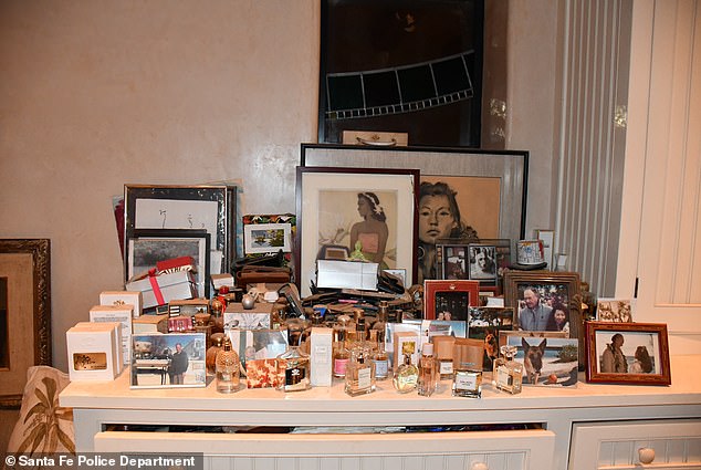 منزل ممثل French Connection في Old Sunset Trail في هايد بارك الريفية