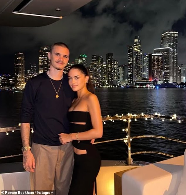 ثم شاركت كيم بيانًا مطولًا حيث أصرت على أنها لم تكن لديها صداقة إلا مع الابن الأكبر لبيكهام