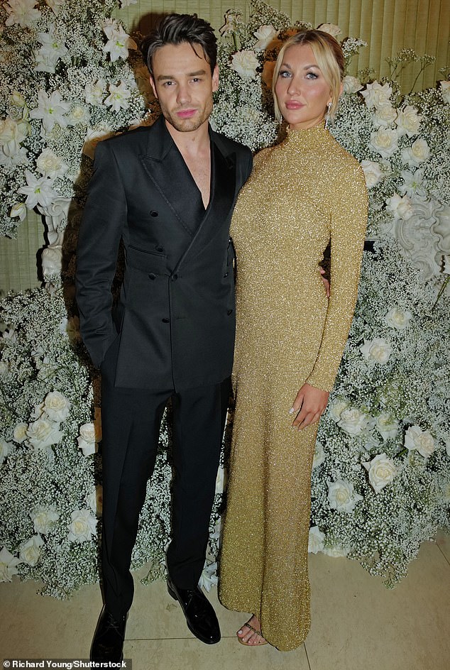 كان الزوجان معًا لمدة عامين قبل وفاته، حيث وثقت كيت رحلتها مع الحزن على وسائل التواصل الاجتماعي (الصورة عام 2023).