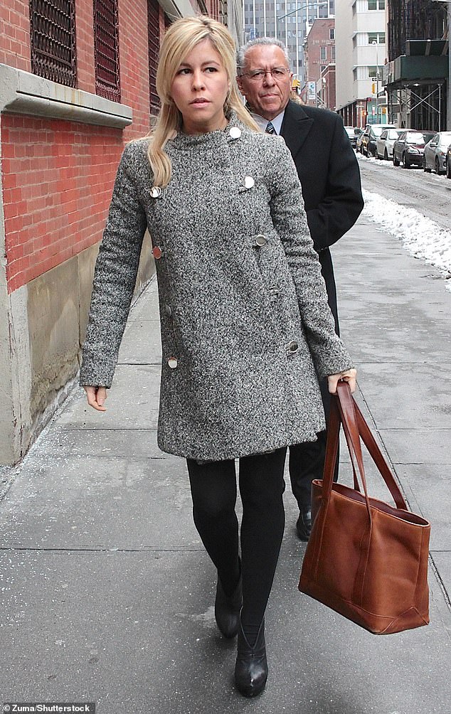 وشهدت آخر إجراءات المحكمة اتهام ليام ليزا بإنفاق أمواله المخصصة لرعاية ابنتهما 