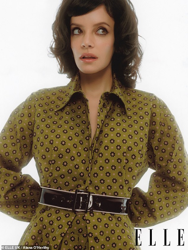 جولة ألين الأولى منذ سبع سنوات، ستمنح المغنية فرصة فريدة للتفاعل مع الملايين من النساء الخائنات اللاتي تواصلن على الفور مع كلماتها المفعمة بالحيوية.