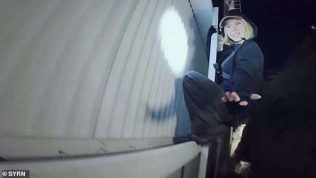 وقال لبي بي سي نيوزبيت: 