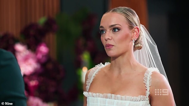 تم تصنيف ممرضة أديلايد البالغة من العمر 33 عامًا والمؤثرة الطموحة على أنها 