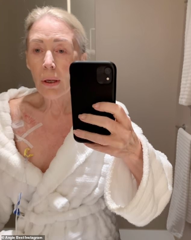 وقالت إنجي: 