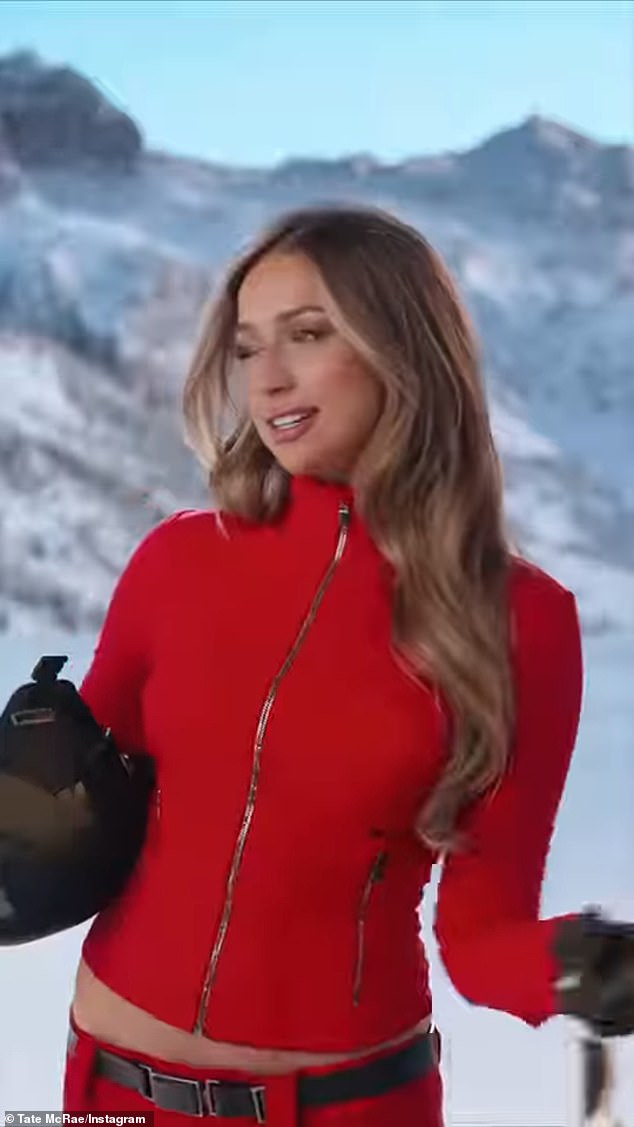 تعرض الكنديون لصفعة أخرى عندما اختتمت مواطنتهم الإعلان من خلال الترويج لحدث رياضي أمريكي آخر، وهو بطولة Super Bowl LX في نهاية هذا الأسبوع، حيث سيواجه فريق سياتل سي هوكس فريق نيو إنجلاند باتريوتس.