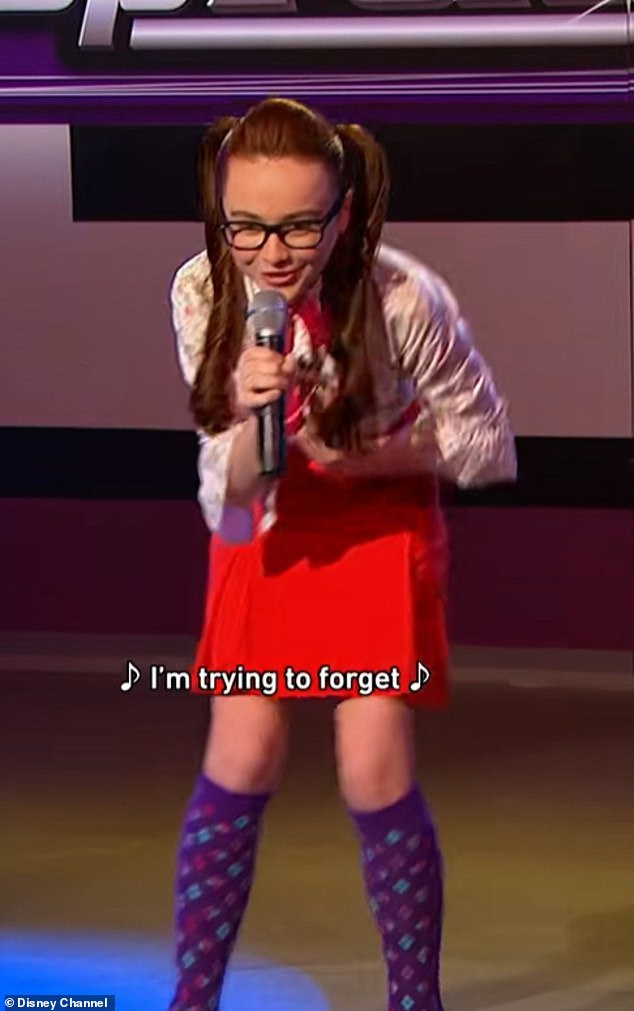 قبل أن تجد الشهرة في برنامج Disney's Girl Meets World، ظهرت سابرينا لأول مرة على التلفزيون على قناة Austin & Ally، كما لعبت دور البطولة في Adventures in Babysitting في عام 2016 وفي فيلم Clouds من Disney + في عام 2020.