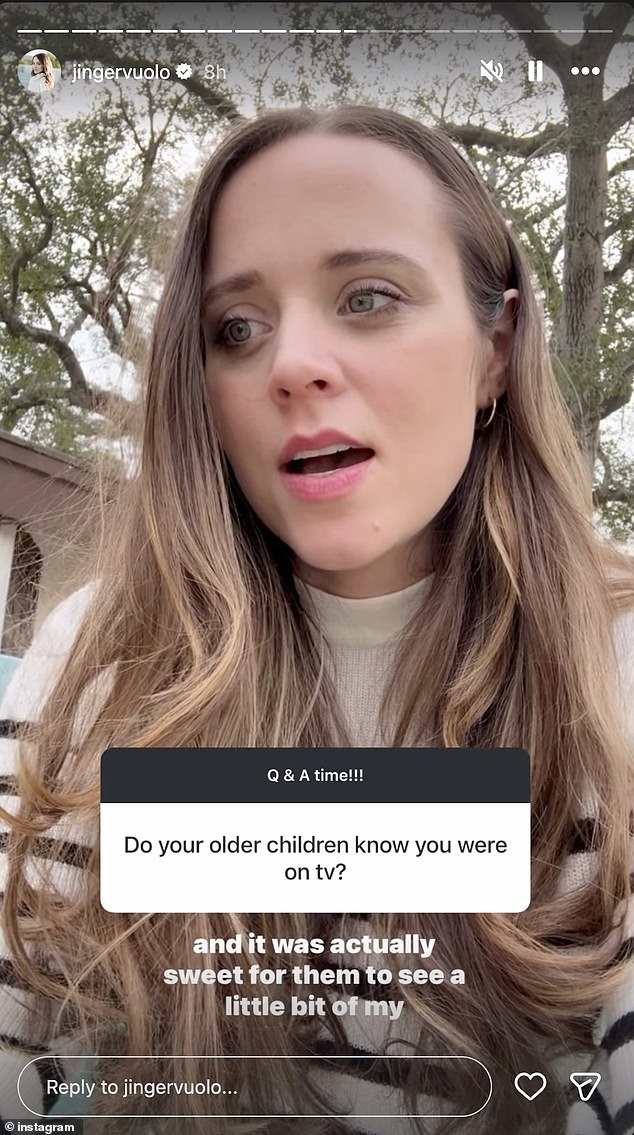 تحدثت عن كونها أمًا لثلاثة أطفال صغار بالإضافة إلى كونها عمة لـ 40 من أبناء وبنات إخوتها والعدد في ازدياد.