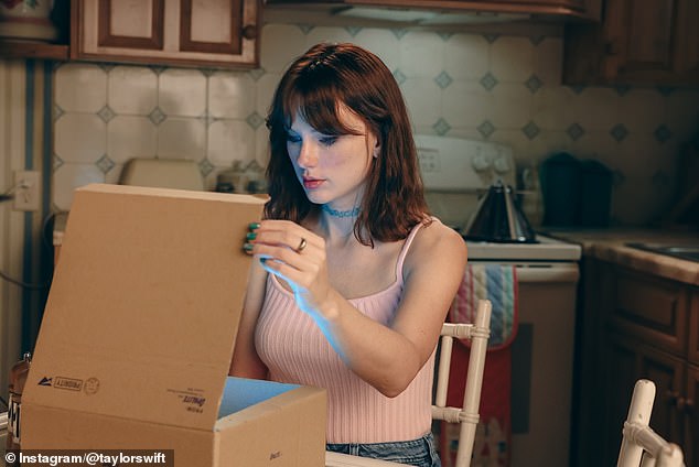 الفيديو الموسيقي متاح للعرض على Spotify وApple Music