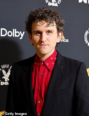 الممثل البالغ من العمر 36 عامًا، الذي ذاع صيته في سلسلة أفلام السحرة الشهيرة عندما كان عمره 12 عامًا في عام 2001، قد تخلى مؤخرًا عن صورته كنجم طفل من خلال الترويج لدور جديد في فيلم رومانسي مثلي الجنس مصنف على أنه X.