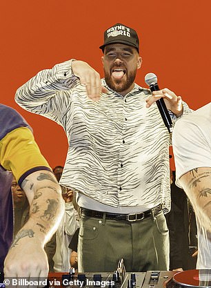 سينتهي عقد Kelce الذي تبلغ قيمته 17 مليون دولار سنويًا مع الزعماء قريبًا