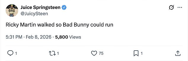 قال مستخدم آخر إن مارتن يستحق المكان خلال العرض يوم الأحد، باعتباره رائدًا في بورتوريكو، قائلاً 