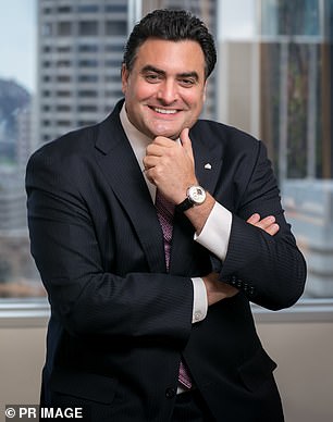 قاد جيمس الشركة التي أنشأتها العائلة كرئيس تنفيذي لمدة ست سنوات قبل أن يتنحى في نهاية عام 2021