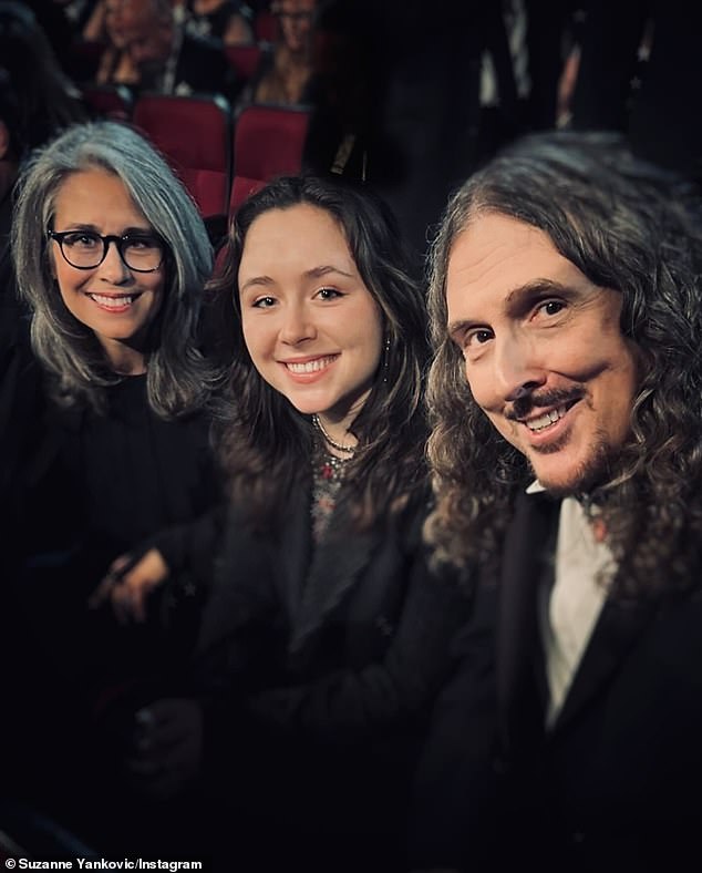 أصبح يانكوفيتش والمدير التنفيذي السابق للتسويق في شركة 20th Century Fox 