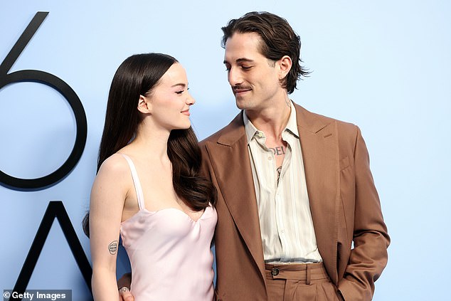 يبدو أن كاميرون وجدت شخصًا يمكنها الاعتماد عليه: خطيبها داميانو ديفيد (في الصورة معًا)