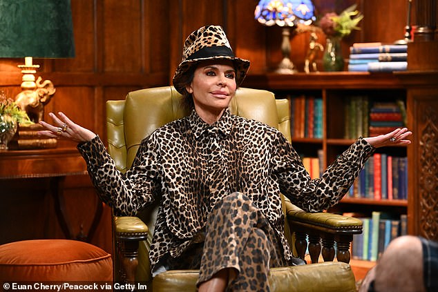 توجهت نجمة Real Housewives of Beverly Hills السابقة البالغة من العمر 62 عامًا إلى TikTok يوم السبت للإدلاء ببيان بعد اختتام التصوير